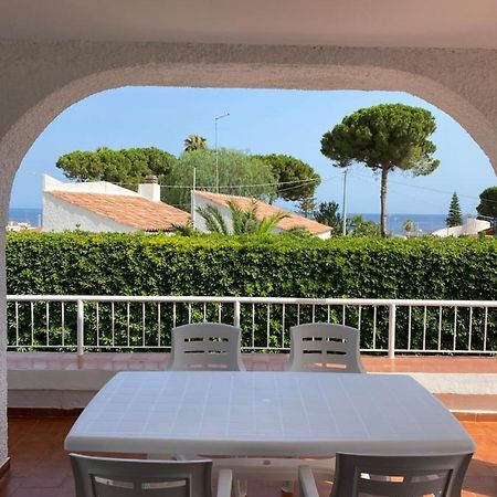 Villa Titti Residence La Bussola Фонтане-Бьянке Экстерьер фото