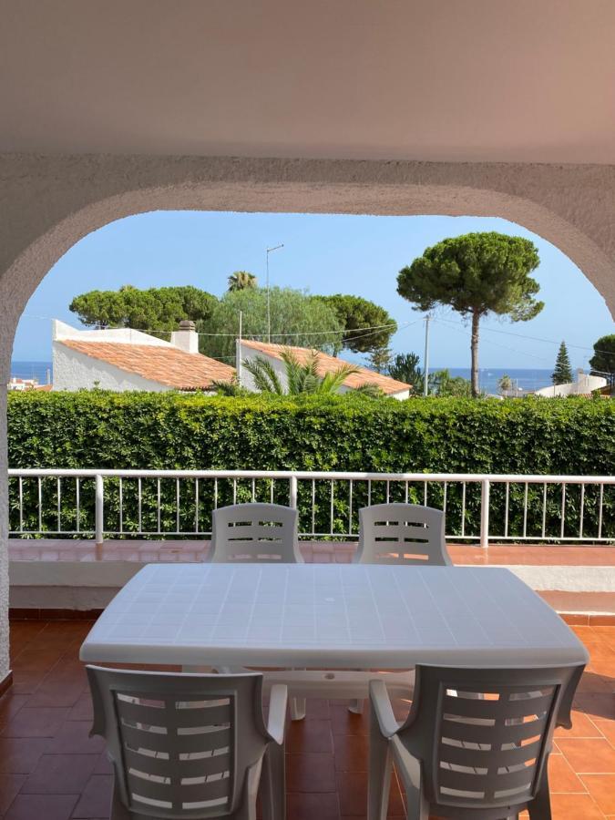 Villa Titti Residence La Bussola Фонтане-Бьянке Экстерьер фото